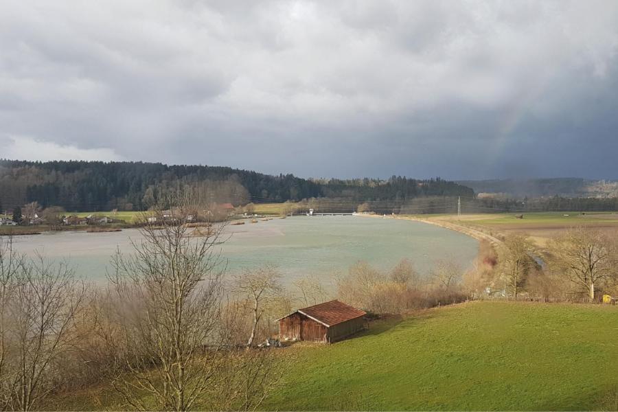 Stille X Weite - Hochwertige Mit See-panorama Apartamento
